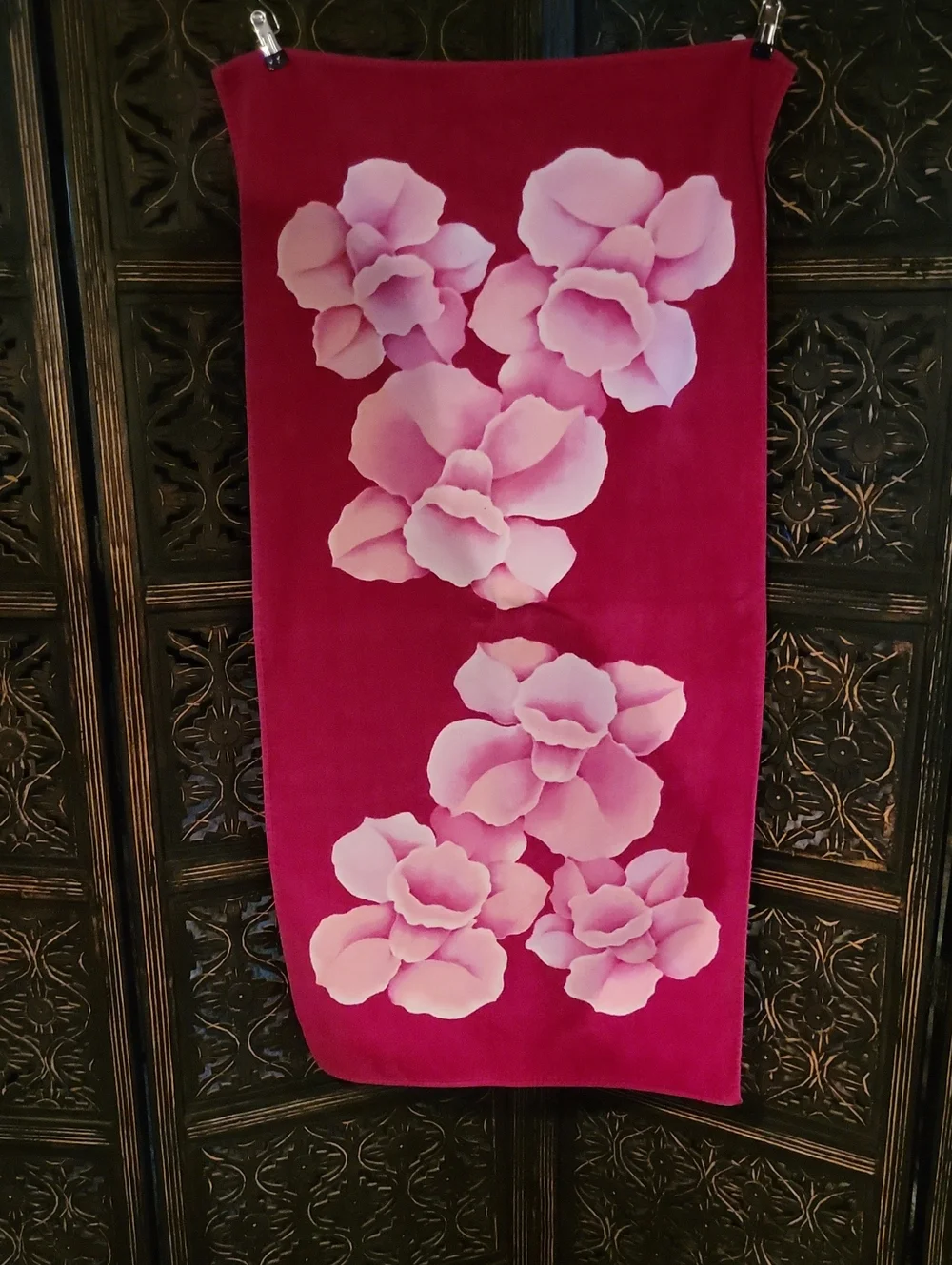 Vintage Cannon Floral Towels in Magenta with Pink Blossoms